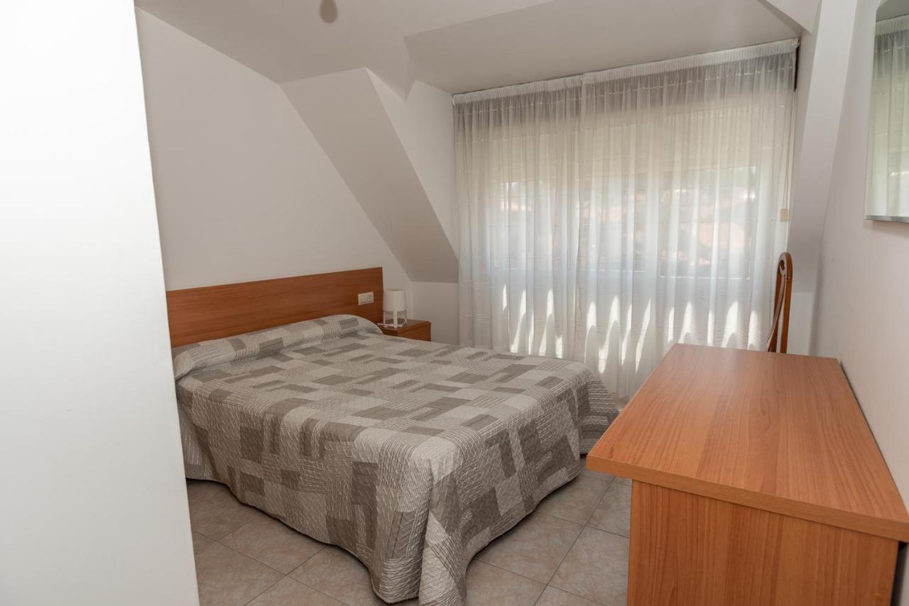 Apartamentos O Grove Exteriör bild